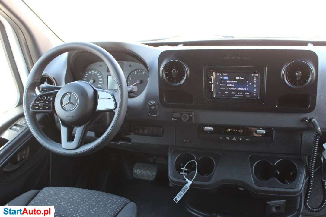 Mercedes-Benz Sprinter 519