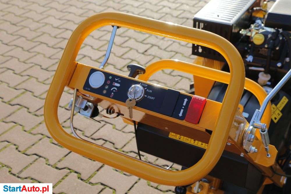 Wynajem Karczownik do pni, frezarka z napędem, Dolny Śląsk