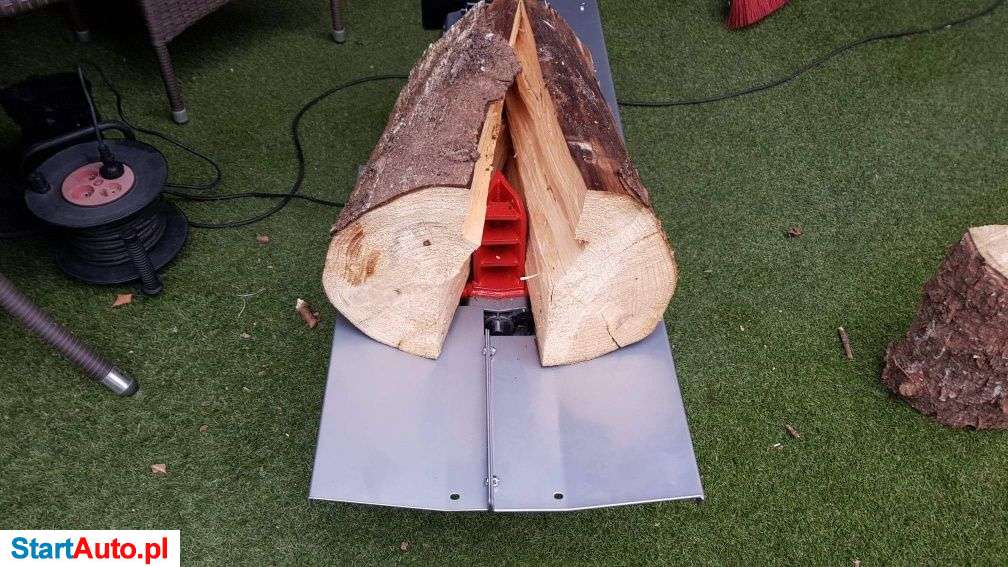 Wypożyczenie łuparki do drewna 7 ton