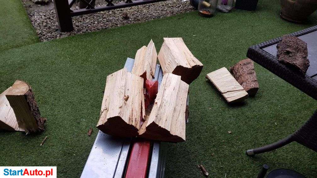 Wypożyczenie łuparki do drewna 7 ton