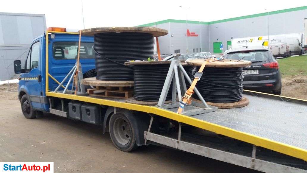 Usługi Minikoparką WYNAJEM Przeciski Kretem Wbijanie rur PRACE ZIEMNE