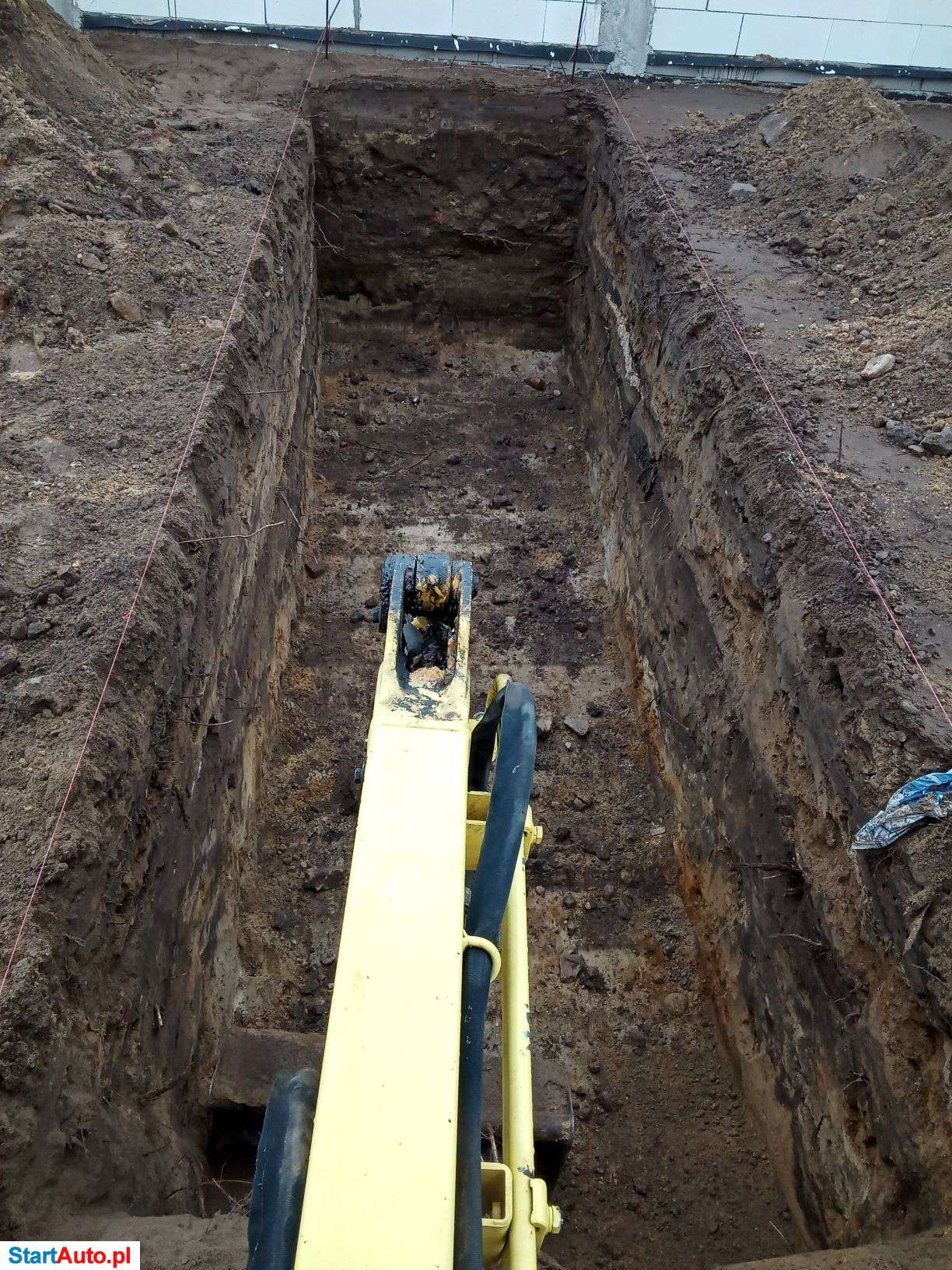 Usługi Minikoparka WYNAJEM Przeciski KRETEM Wbijanie rur PRACE ZIEMNE