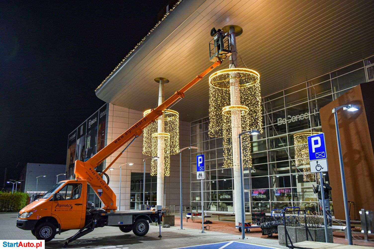 Wynajem zwyżki, podnośnika koszowego WUMAG 21m NAJTANIEJ Śląsk