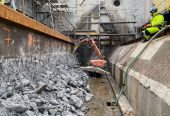 Bobcat S70 S100 Brokk brok cięcie betonu wynajem kucie betonu