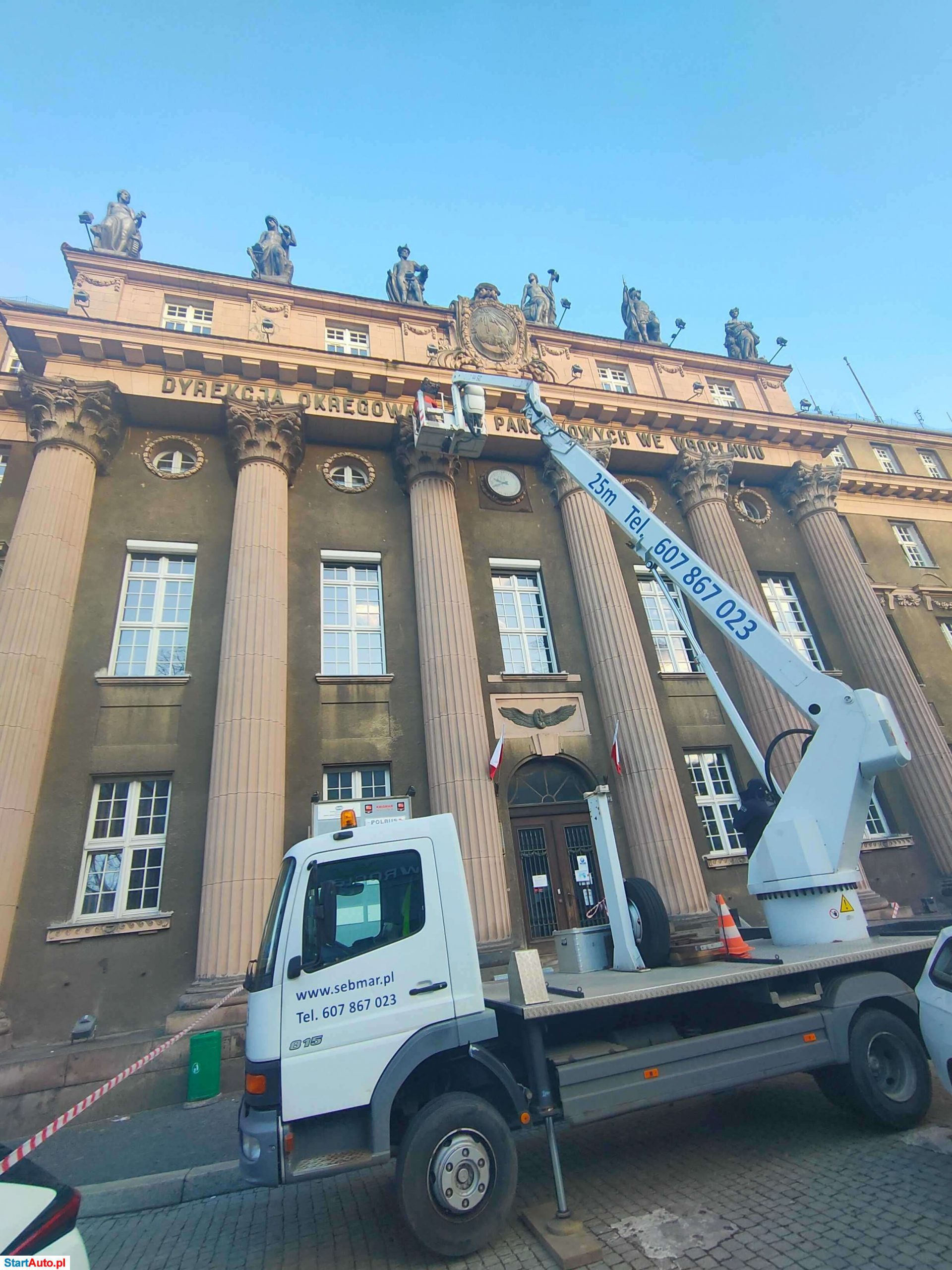 Podnośnik Koszowy 25 i 20m Wrocław. Wynajem. Podnośniki do 30m. Zwyżka