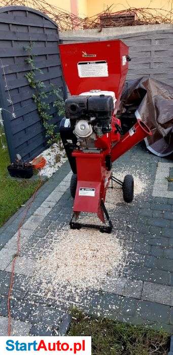 Rozdrabniacz spalinowy * Rębak do gałezi * Wynajem * Wypożyczenie *