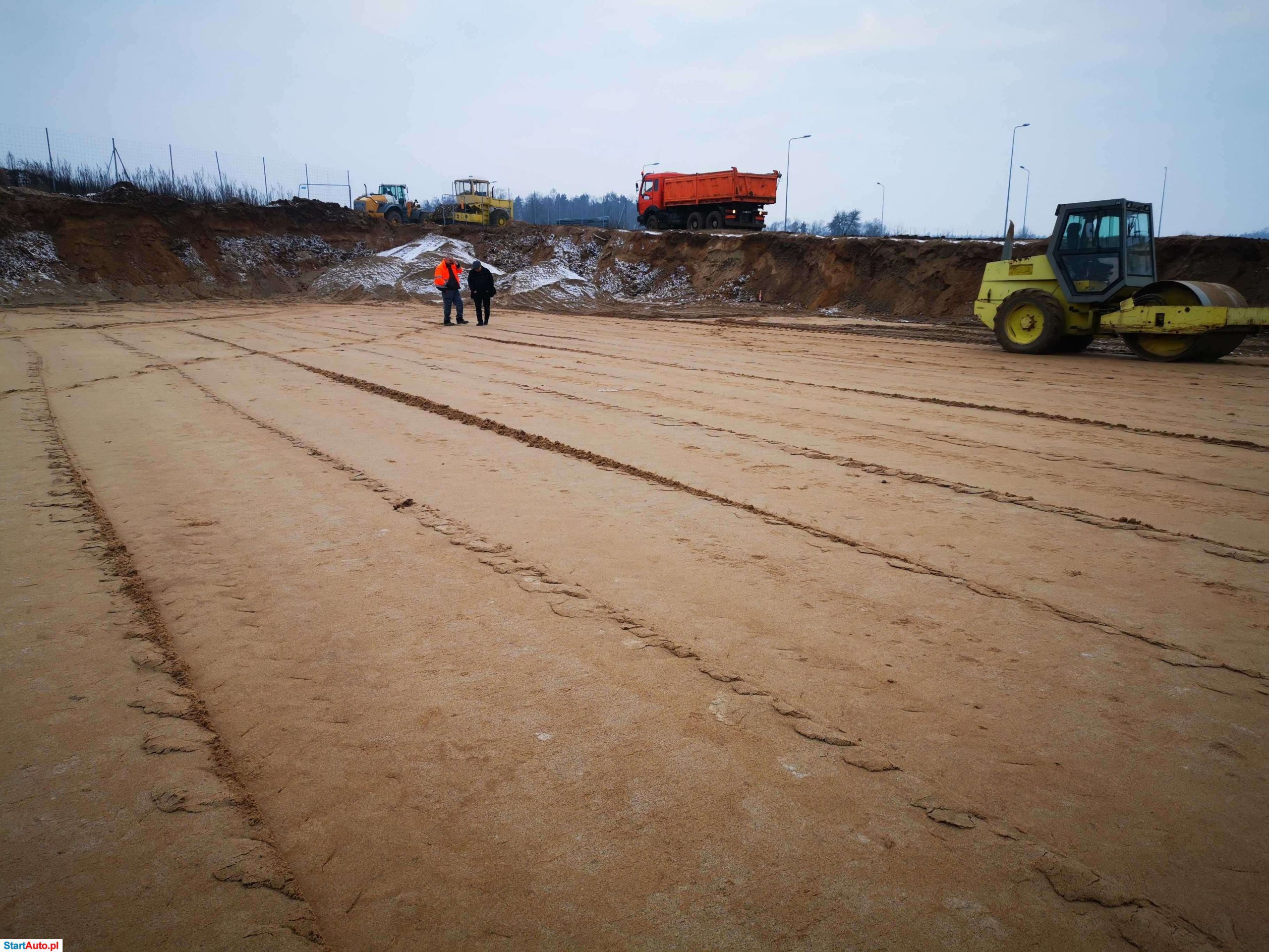 walec drogowy, guma, stal, kołek 7- 27 t. drogi gruntowe, dojazdowe