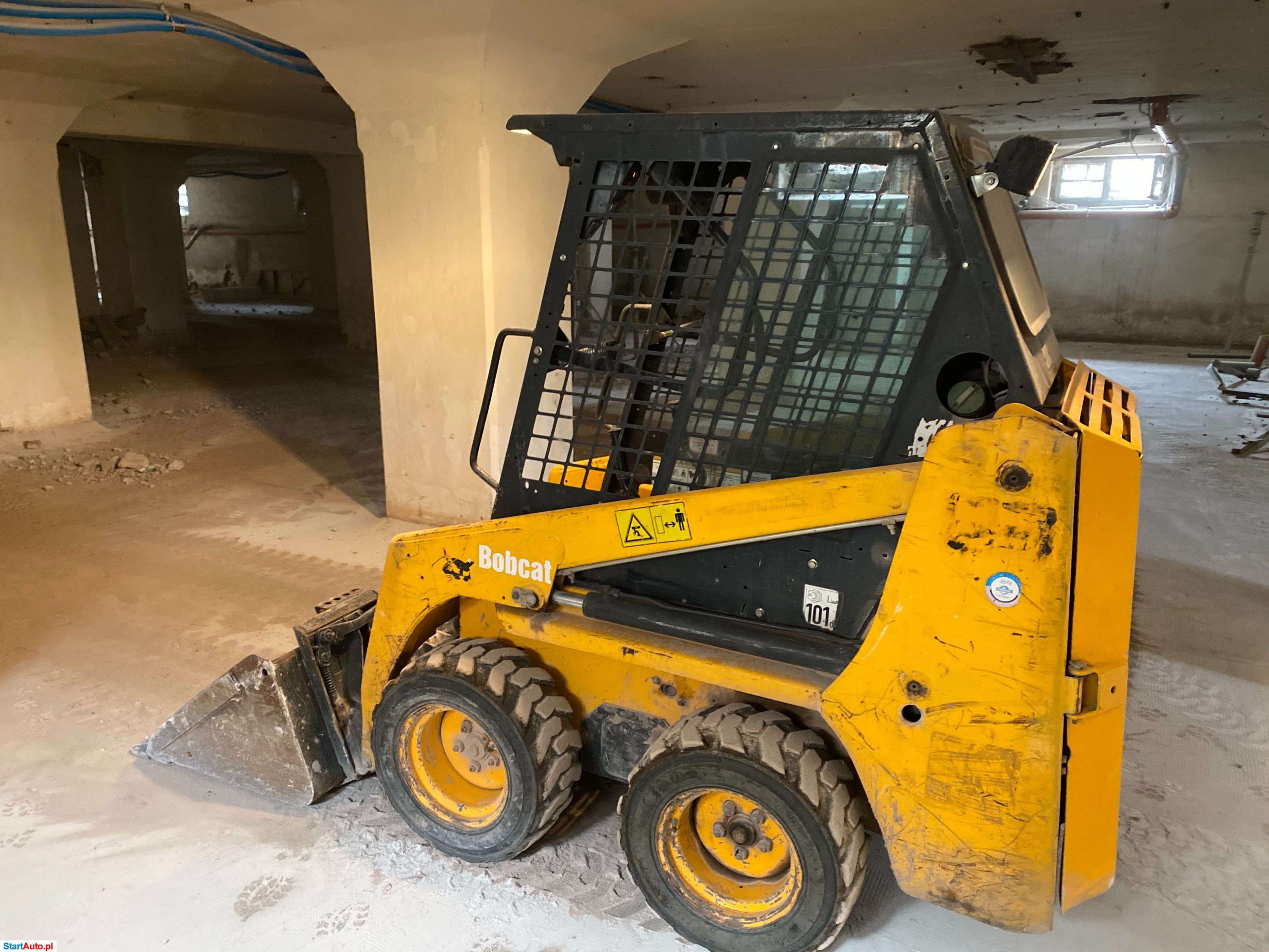 Wynajem minikoparki kubota bobcat s70 s100 Brokk miniładowarka gehl