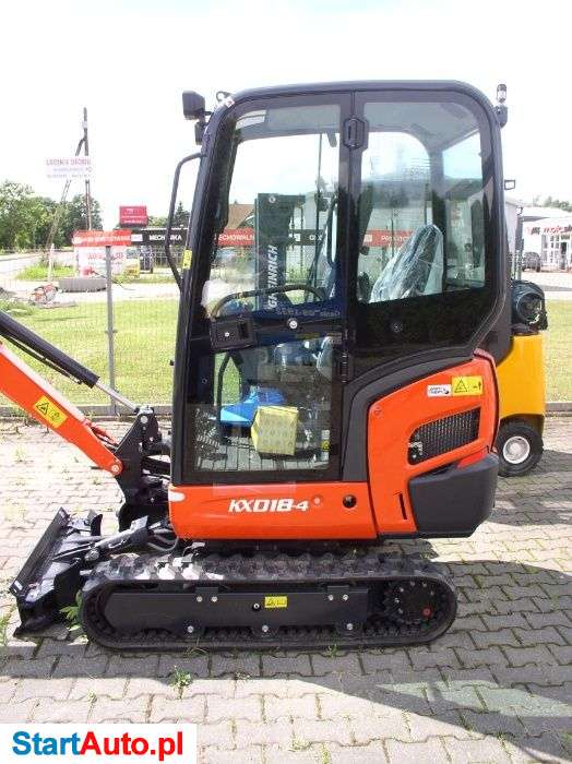 wynajem minikoparki z operatorem mrągowo, koparka łańcuchowa