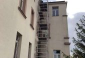 Wynajem rusztowania aluminiowego jezdnego