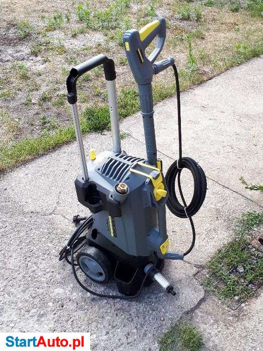 Wynajem Myjka KARCHER Wynajem Myjek do Okien Parownic Odkurzaczy PUZZI