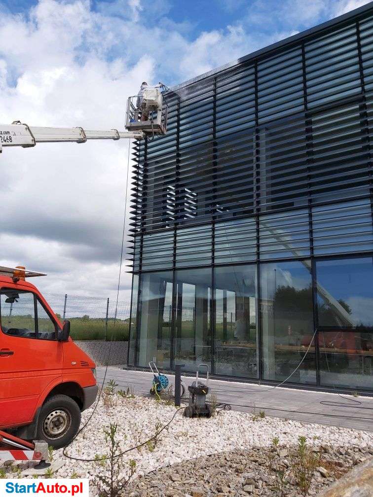 Podnośnik koszowy 20 metrów Wynajem Banino