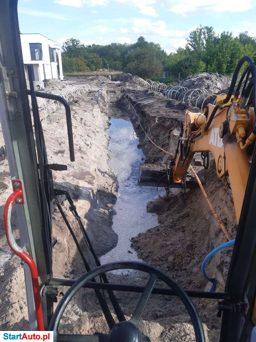 Wynajem koparkę obrotową