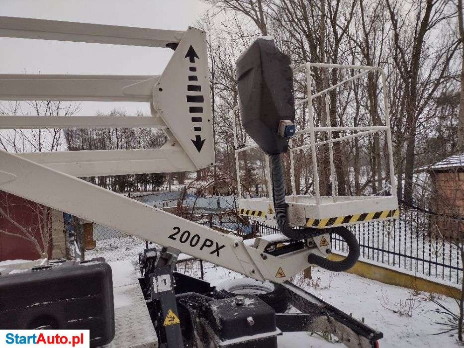 Usługi zwyżką,podnośnik wynajem zwyżki 20m. Zwyżka Mycie okien Rzeszów