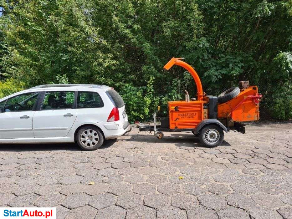 Wynajem wypożyczalnia rębaka rebak do gałęzi Warszawa i okolice