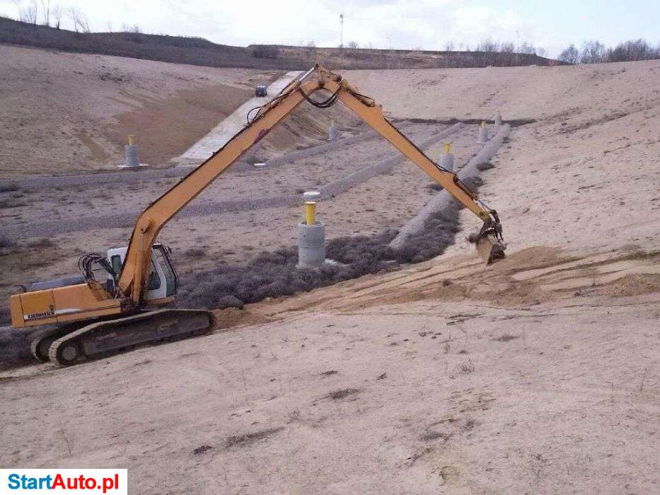 Usługi.Roboty ziemne, wynajem koparek LONG,kopanie, czyszczenie stawów