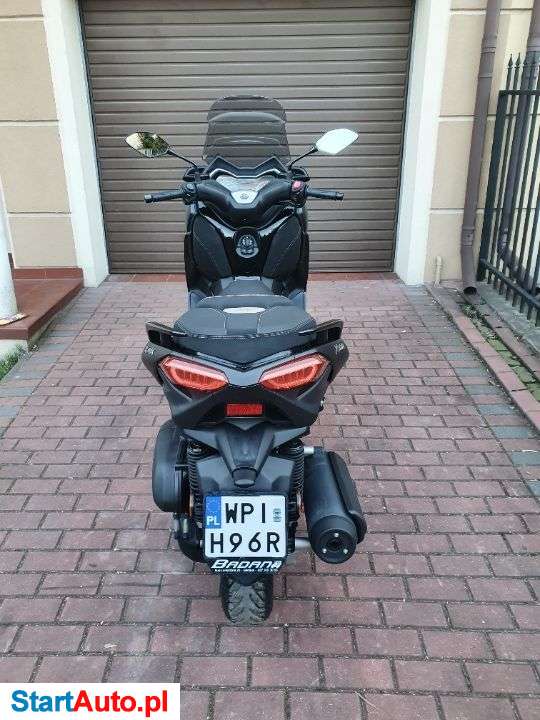 Yamaha X-Max – Warszawa – Mazowieckie