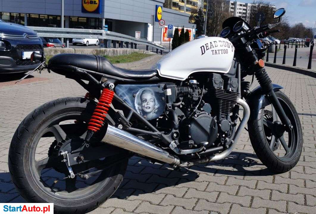 Honda CB – Warszawa – Mazowieckie