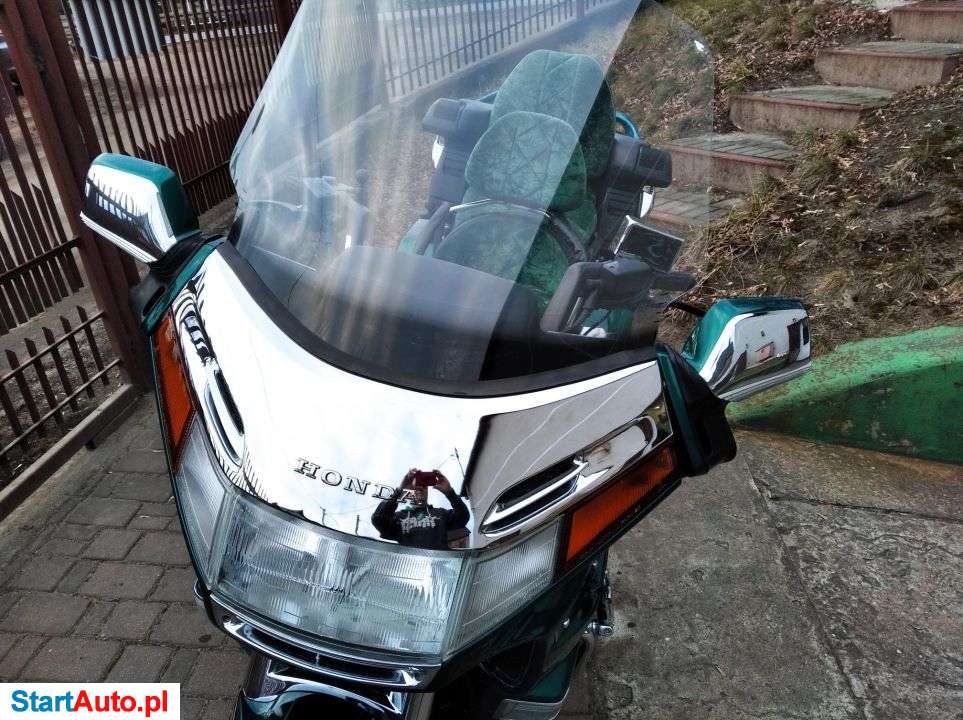 Honda GL – Warszawa – Mazowieckie