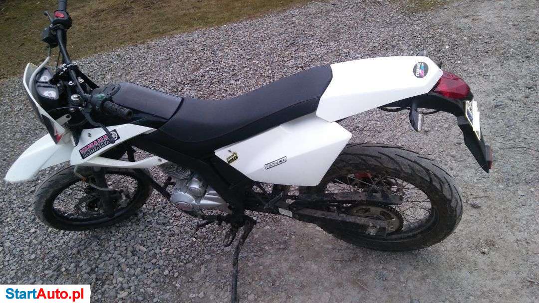 Benzer – Stalowa Wola – Podkarpackie