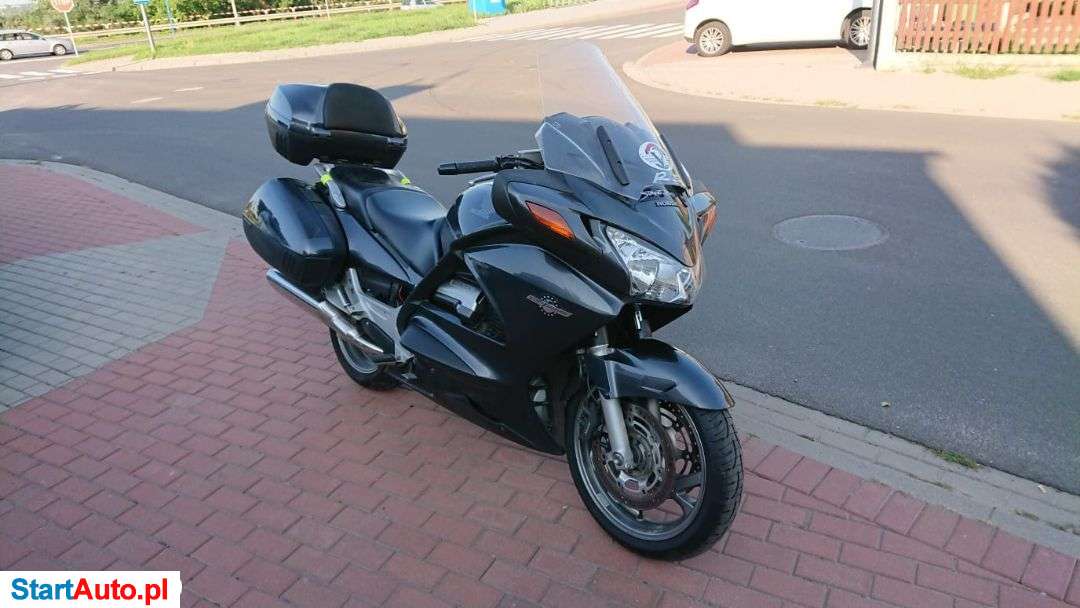 Honda ST – Konin – Wielkopolskie