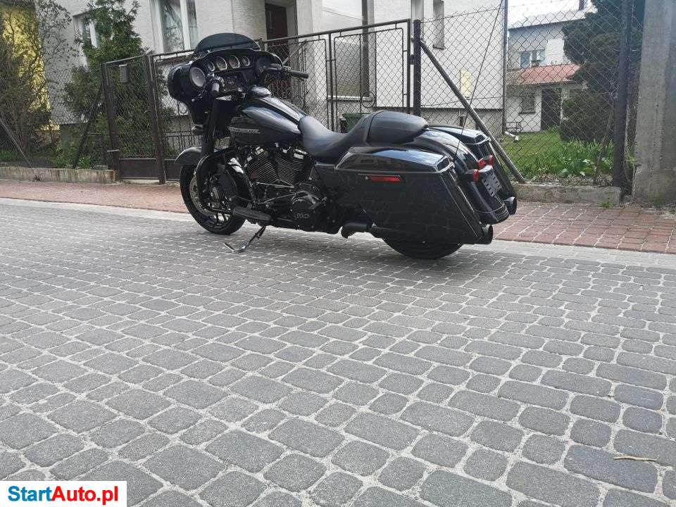 Harley-Davidson FLHXS Special – Stalowa Wola – Podkarpackie