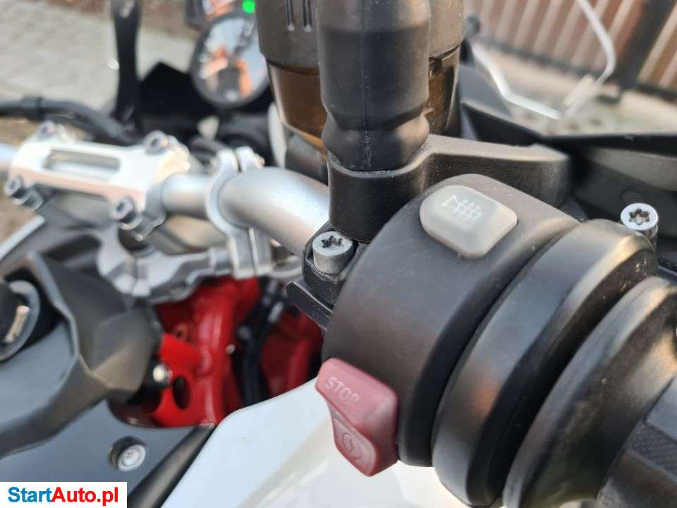 BMW F – Józefosław – Mazowieckie