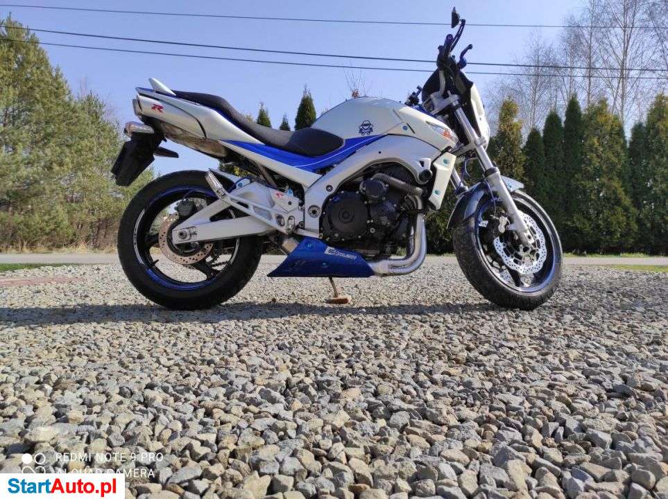 Suzuki GSR – Ropica Polska – Małopolskie