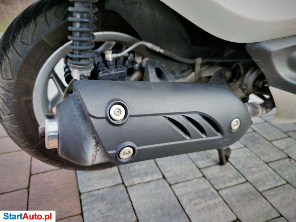 Piaggio X10 – Brwinów – Mazowieckie