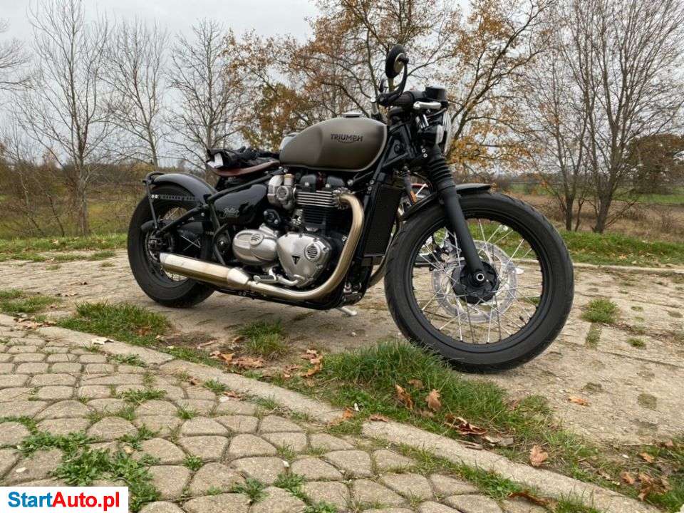 Triumph Bonneville Bobber – Warszawa – Mazowieckie