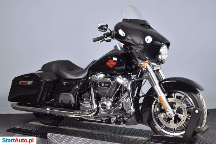 Harley-Davidson FLH Electra Glide – Katowice – Śląskie