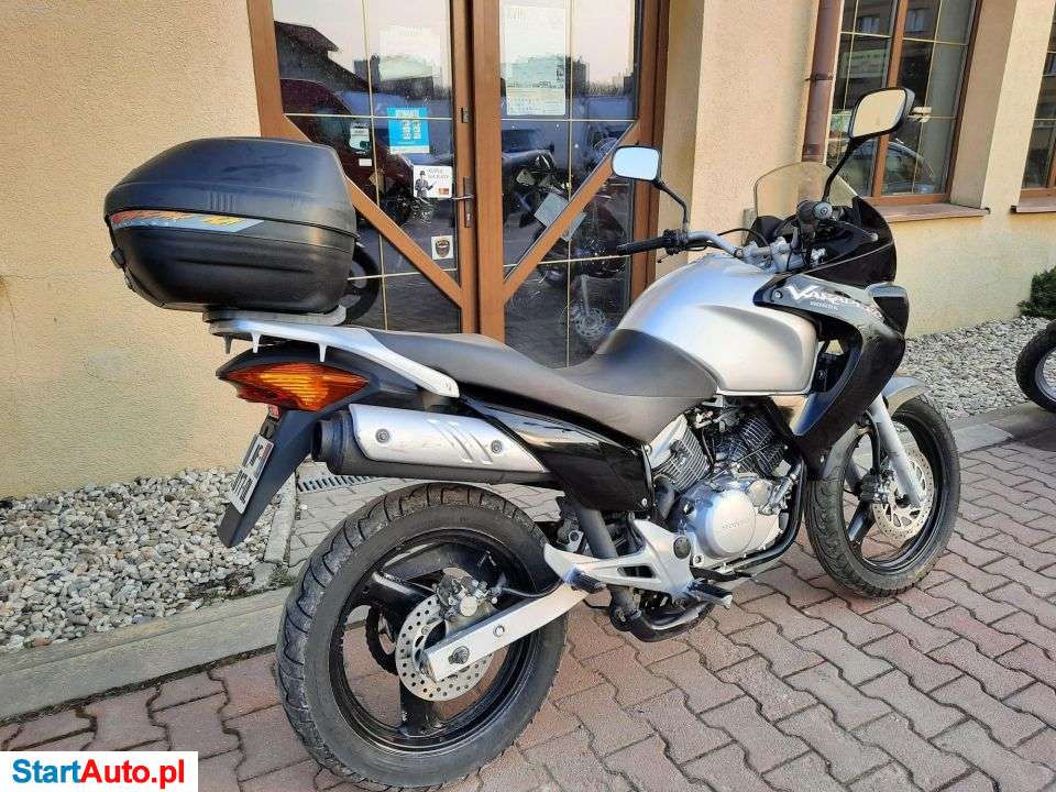 Honda Varadero – Dąbrowa Górnicza – Śląskie