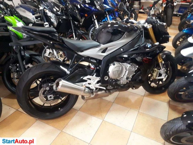BMW S – Warszawa – Mazowieckie