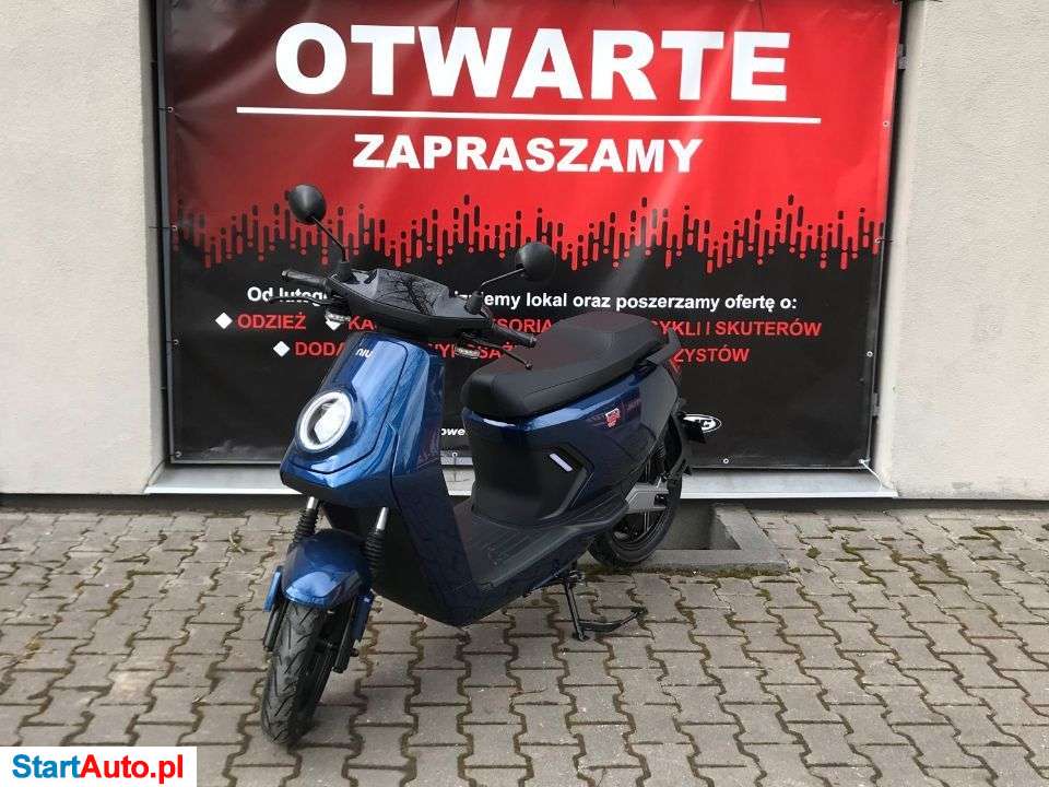 Niu M+ – Warszawa – Mazowieckie