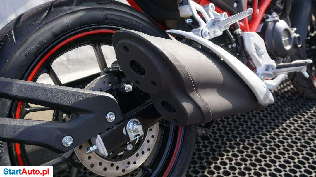 Junak – Ożarów Mazowiecki – Mazowieckie