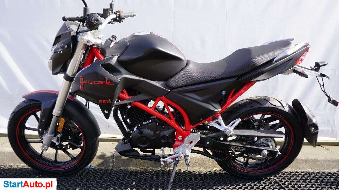 Junak – Ożarów Mazowiecki – Mazowieckie