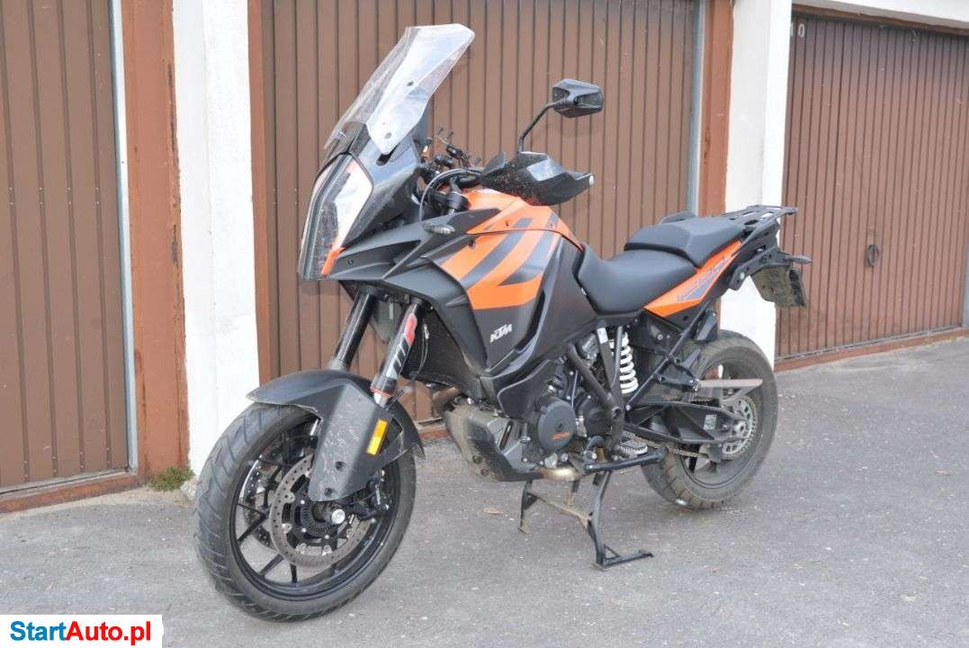 KTM – Warszawa – Mazowieckie