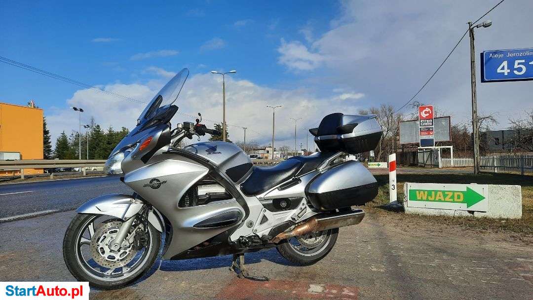 Honda ST – Pruszków – Mazowieckie
