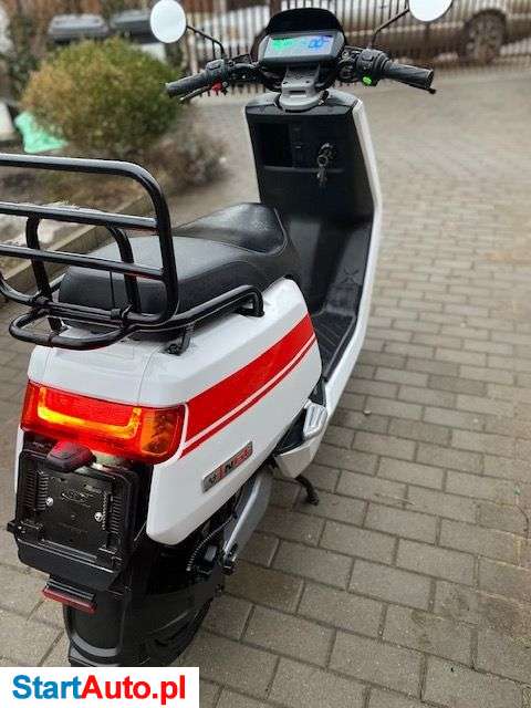 Niu N – Tomaszów Mazowiecki – Łódzkie