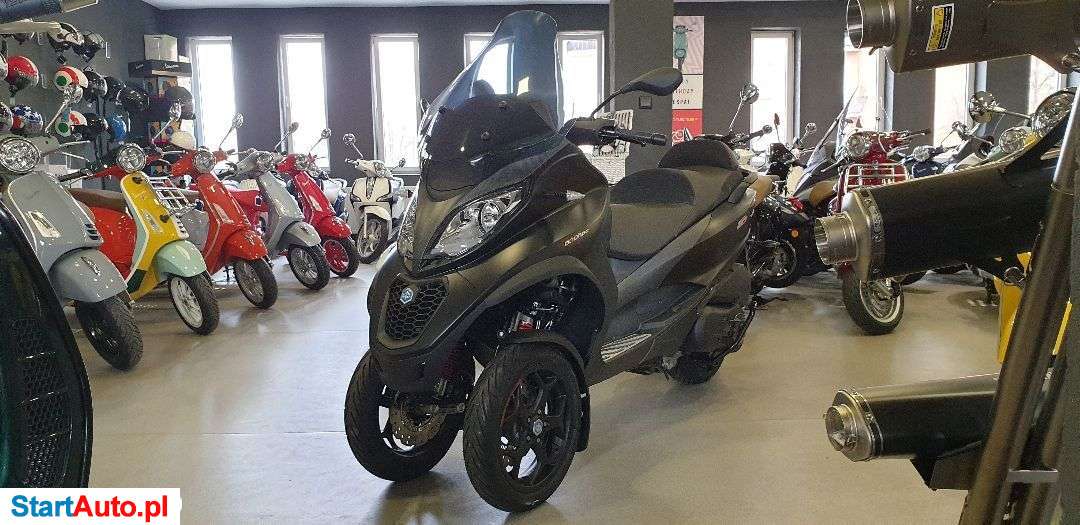 Piaggio MP-3 – Warszawa – Mazowieckie