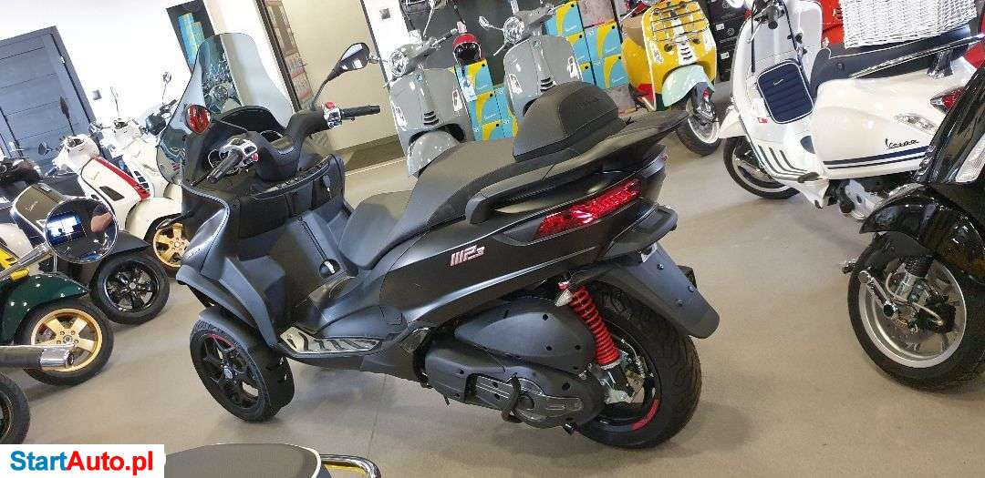 Piaggio MP-3 – Warszawa – Mazowieckie