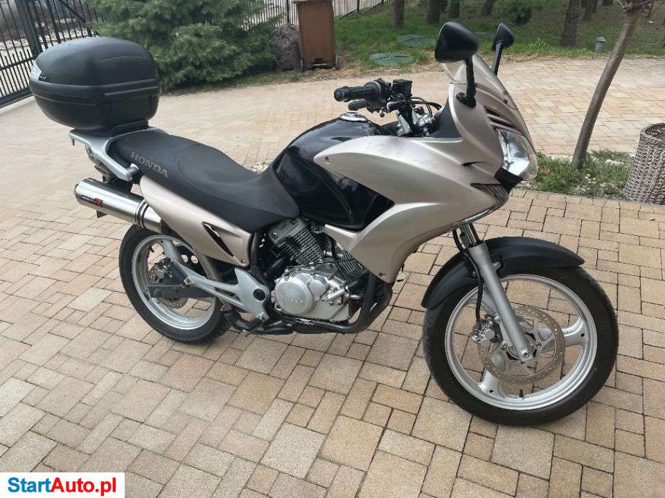 Honda Varadero – Konstantynów Łódzki – Łódzkie