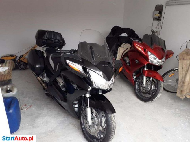 Honda ST – Lubliniec – Śląskie