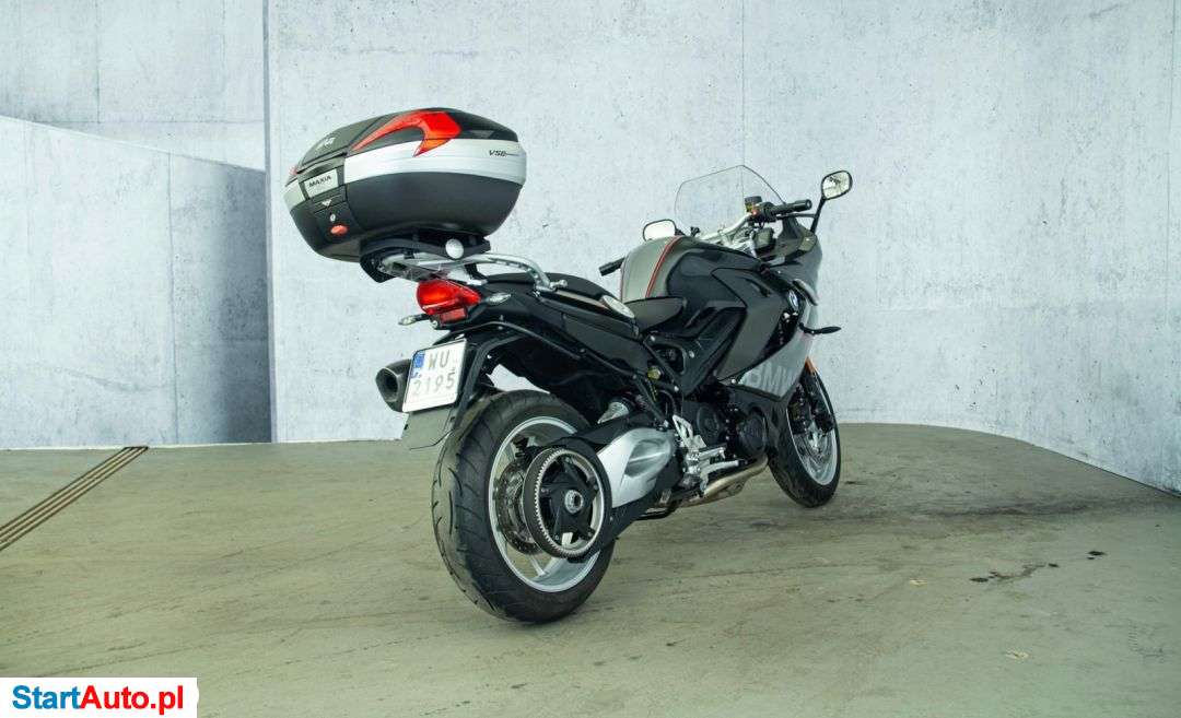 BMW F – Warszawa – Mazowieckie