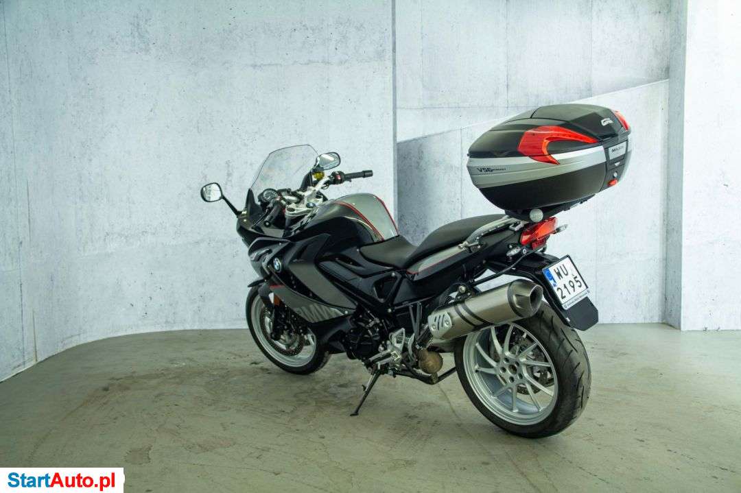 BMW F – Warszawa – Mazowieckie