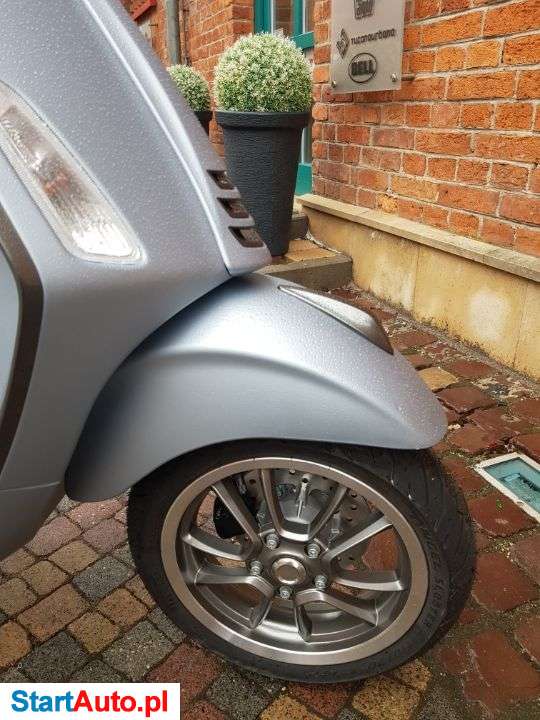 Vespa Primavera – Kraków – Małopolskie