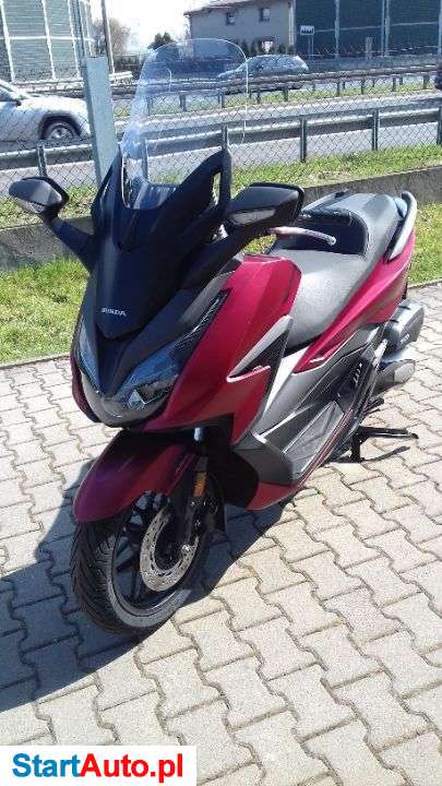 Honda NSS – Tychy – Śląskie