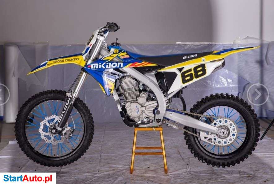 Motocykl – Czosnów – Mazowieckie