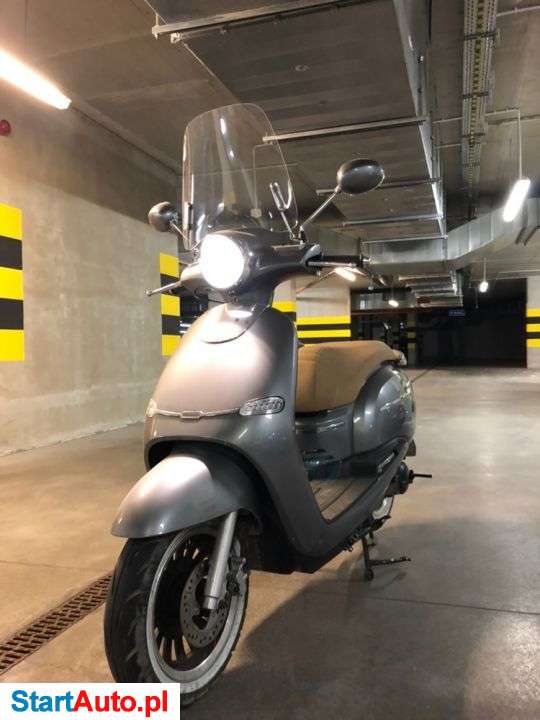 Zipp – Warszawa – Mazowieckie