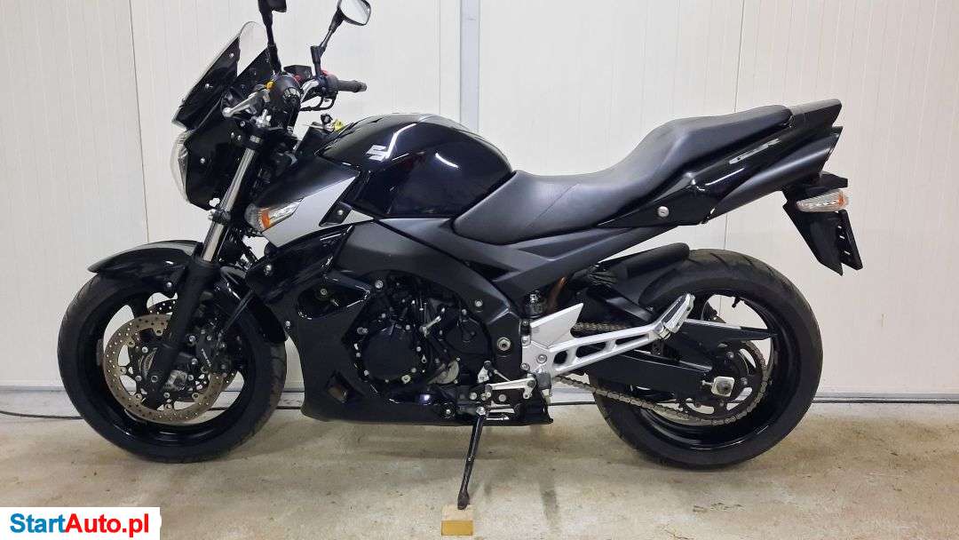 Suzuki GSR – Pułtusk – Mazowieckie